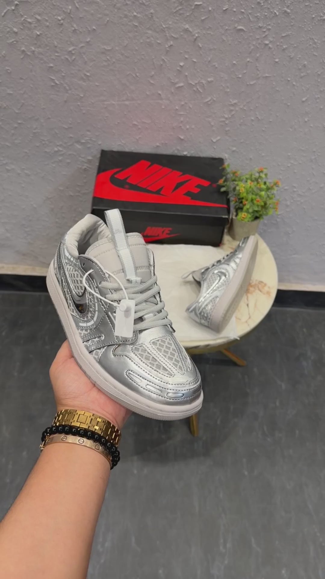NK AIR JORDANS RETRO 1 LOW METHOD