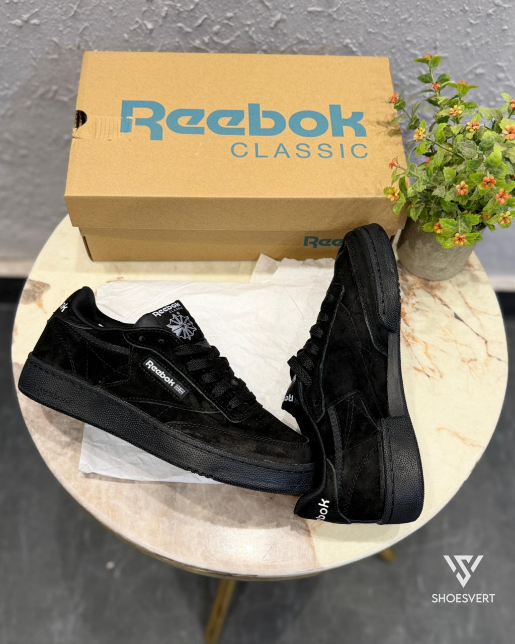 REEB CLASSIC SUEDE