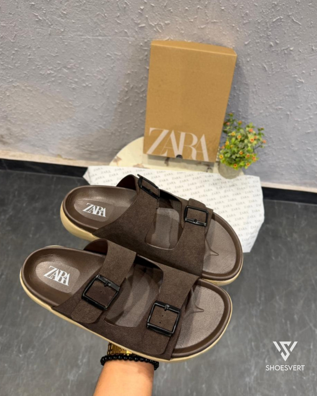 ZAR  FEATHER COMFY SANDALS