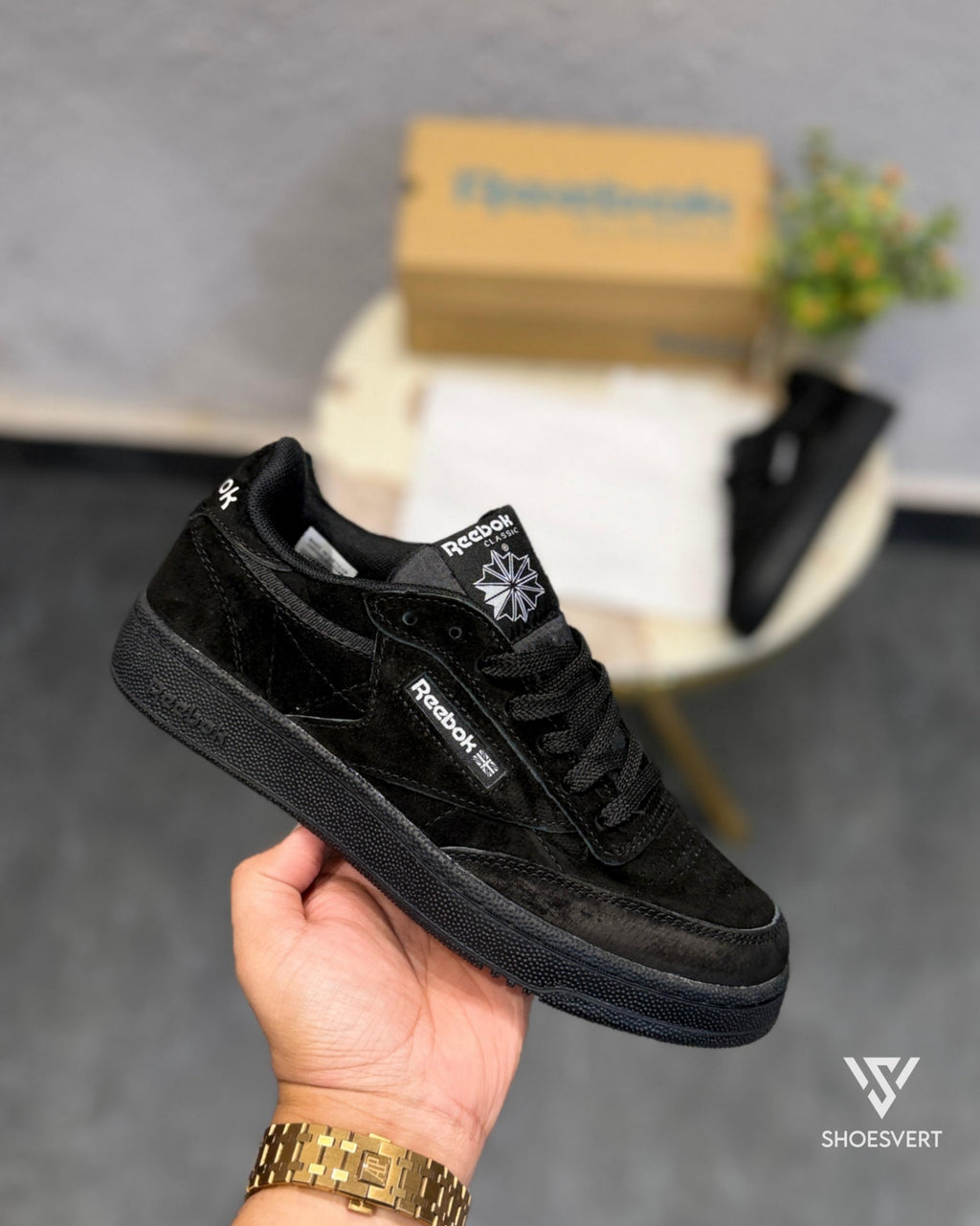 REEB CLASSIC SUEDE