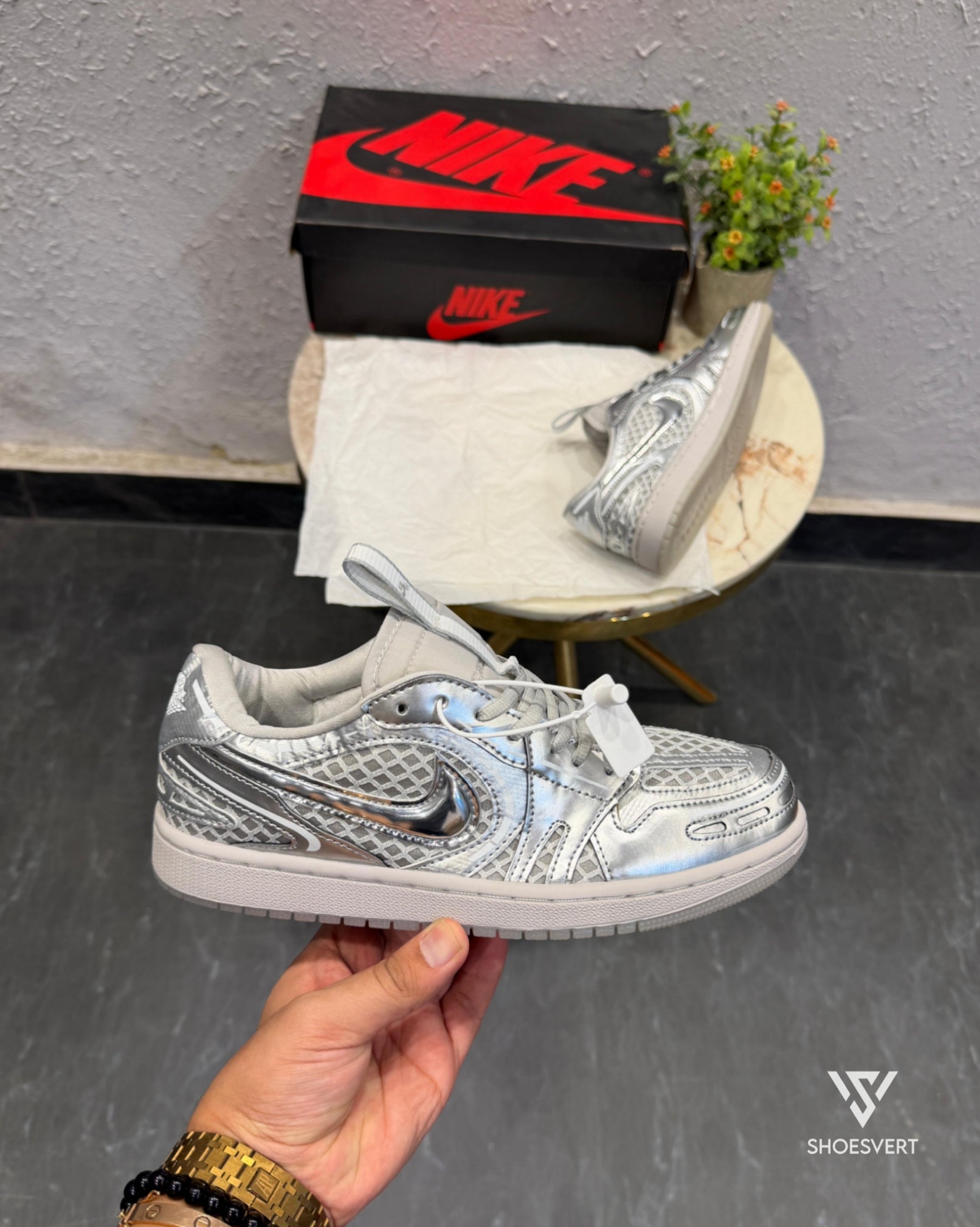 NK AIR JORDANS RETRO 1 LOW METHOD
